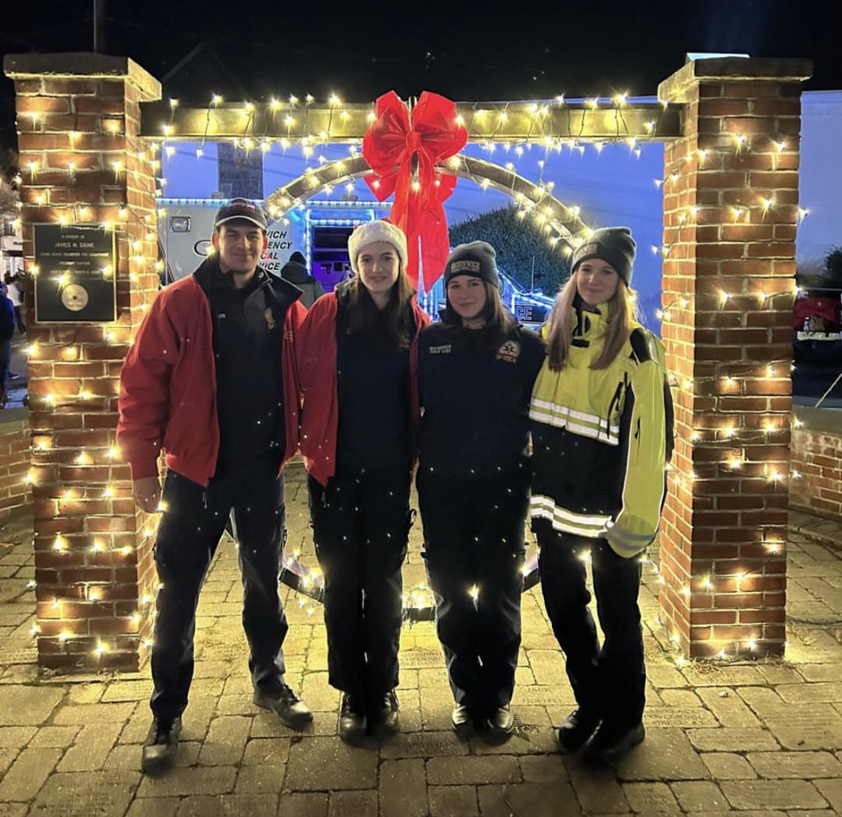 First Light Neel Behringer, Hailey Dybas, Catherine Broderick, Mary Chickering
